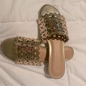 Flat sandals, Simone laser-cut, gold size 6